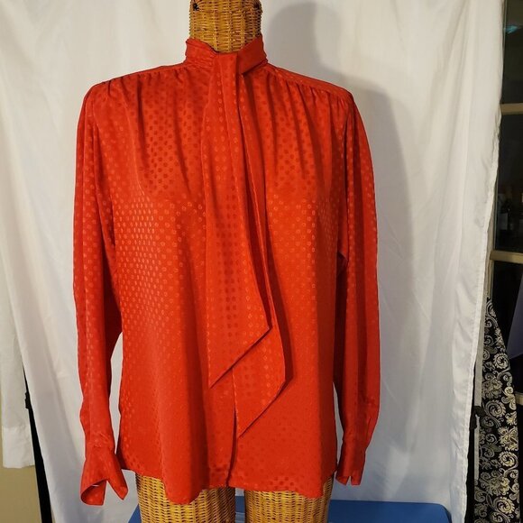 Ladies Vintage Evan PIcone Blouse w/Tie in Red w/Red Circles - 6 - Picture 1 of 4
